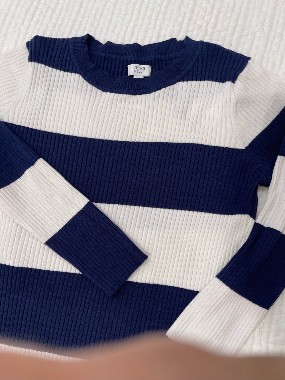 crown & ivy Navy and White Wide-Stripe Ribbed Crewneck Sweater